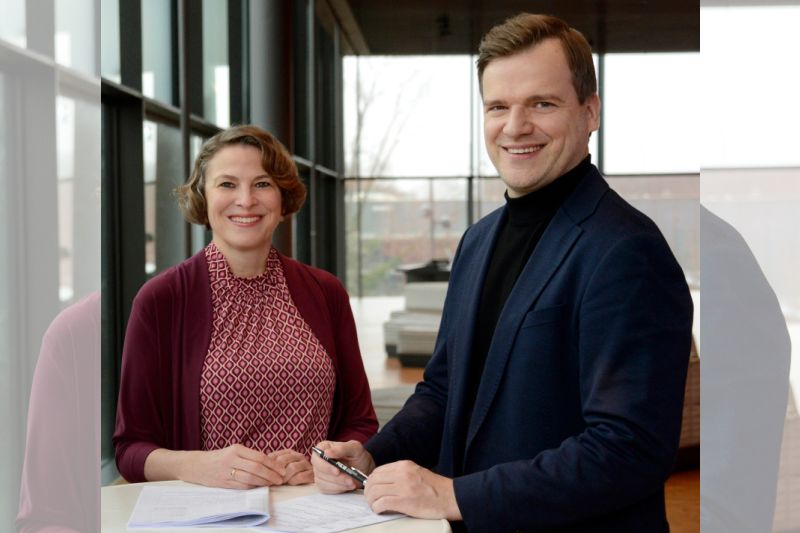 Risto Joost, Chefdirigent des Württembergischen Kammerorchesters Heilbronn (r.) und Intendantin Katrin Kirsch (Foto: © Fotostudio M42)